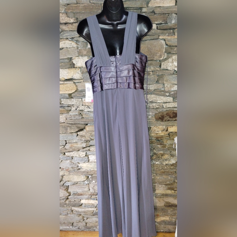 Patra NWT formal gown and scarf, size 8 pale purple sleeveless - Picture 11 of 14